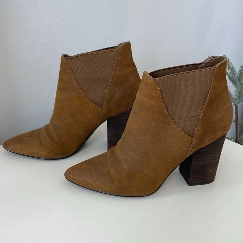Crown Vintage Pointed Toe Heeled Booties - Cognac Brown